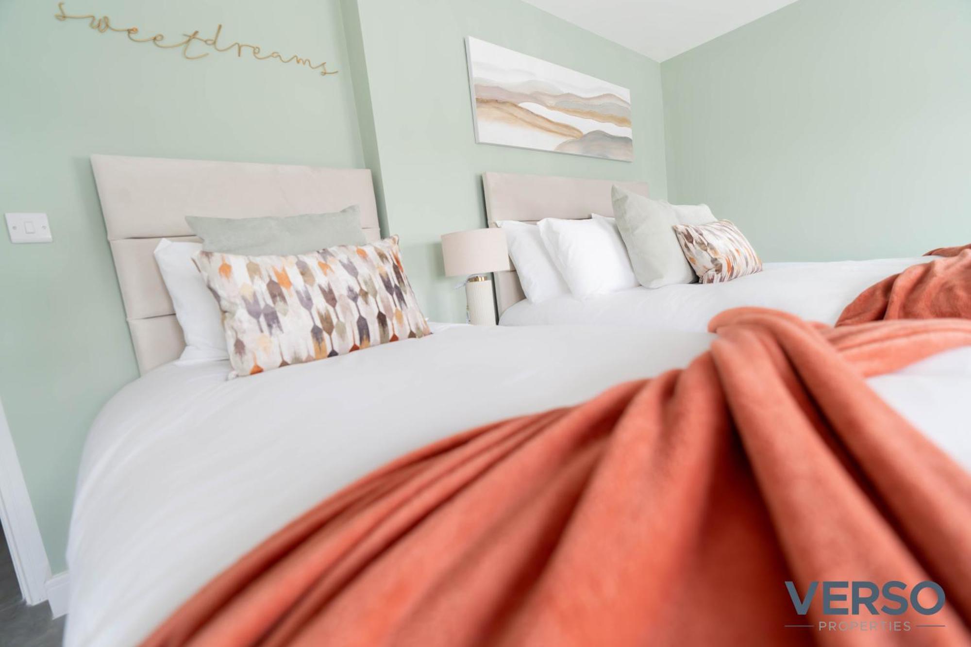 New 5 X Luxury Apartments In Derby, Ideal For Individuals, Couples, Business Or Corporate Guests, Close To Rolls Royce, Donington Park, East Midlands Airport Bagian luar foto